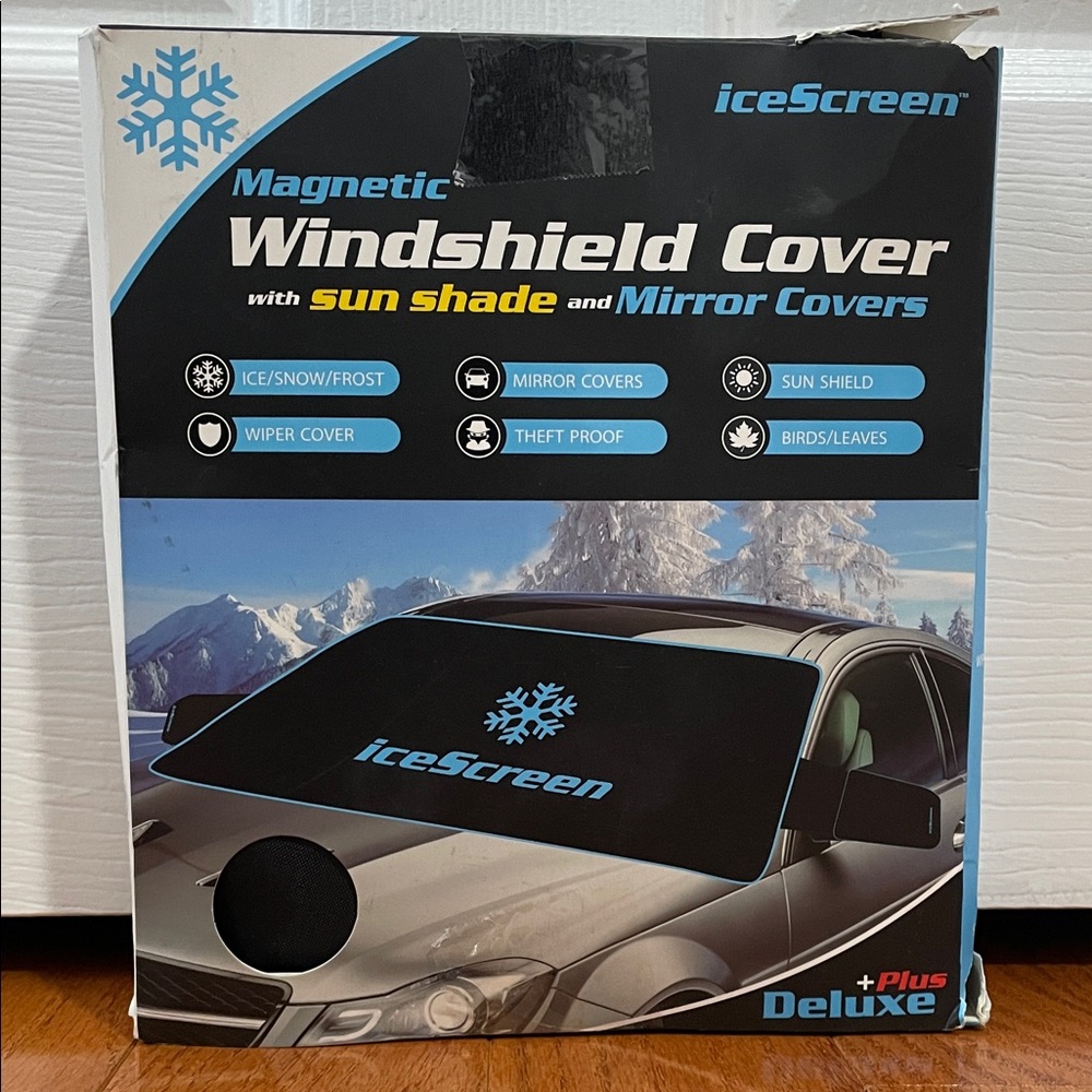 IceScreen Magnetic Windshield Cover